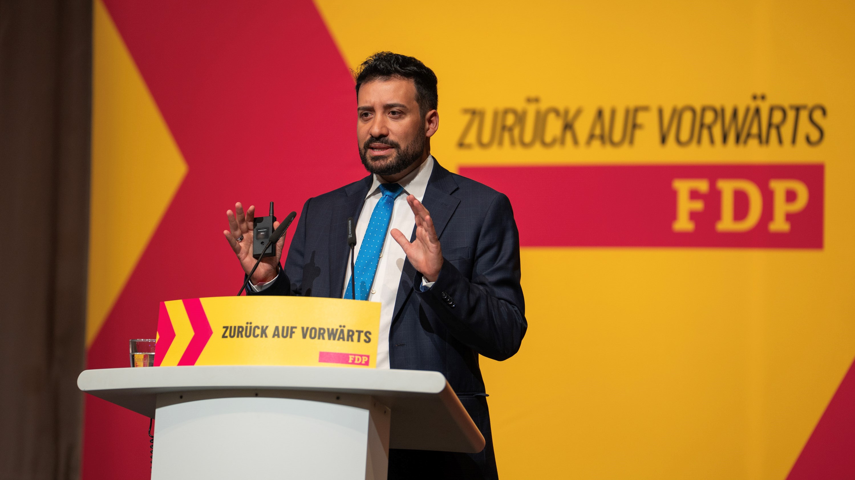 Secretario Alejandro Cacace